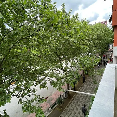 Mateo Rruga E Kavajes Tirana